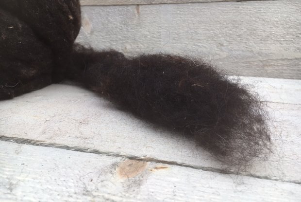 500 g gew. Kammzugw. - Drenter Heideschaf (Braunschwarz)