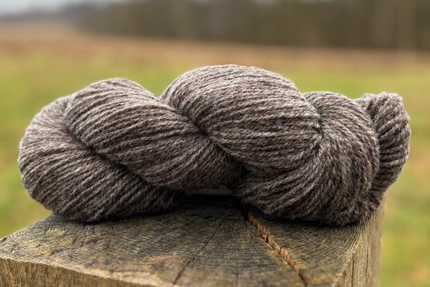 Gezwirntes Strickgarn LL 275 m - Dassenkopf Texelschaf (Mioget)