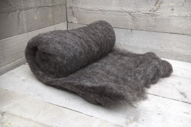 500 g gewaschene Vlieswolle - Blaue Texelschaf (Mittelgrau)