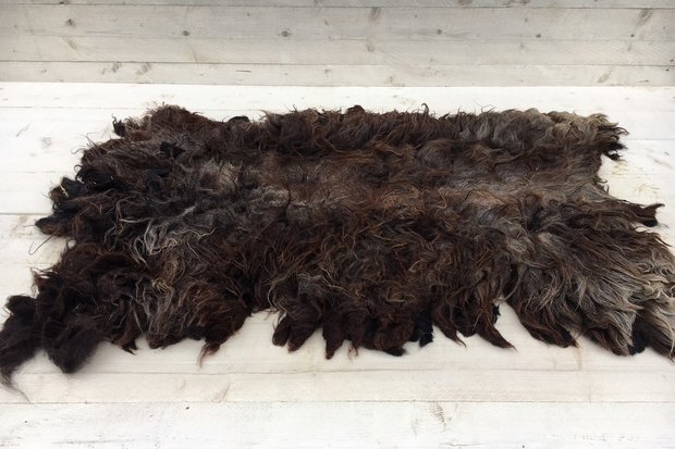 Ganzes Fell A-Klasse - Drenter Heideschaf (Braunschwarz)